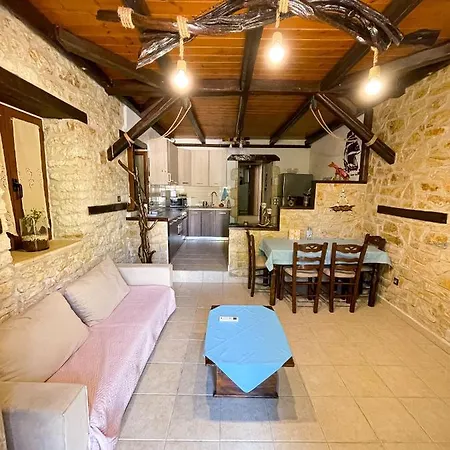 Casa vacanze House Of Stone - 2.5km From Nidri Vlikhón